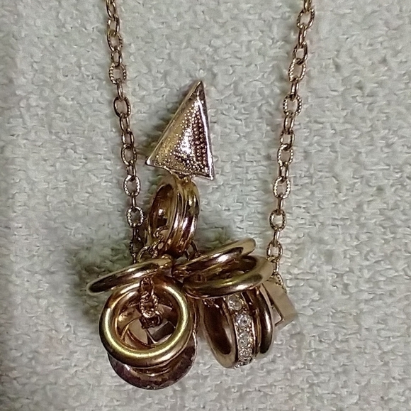 Long goldtone crystal arrowhead statement runway necklace - Picture 5 of 6